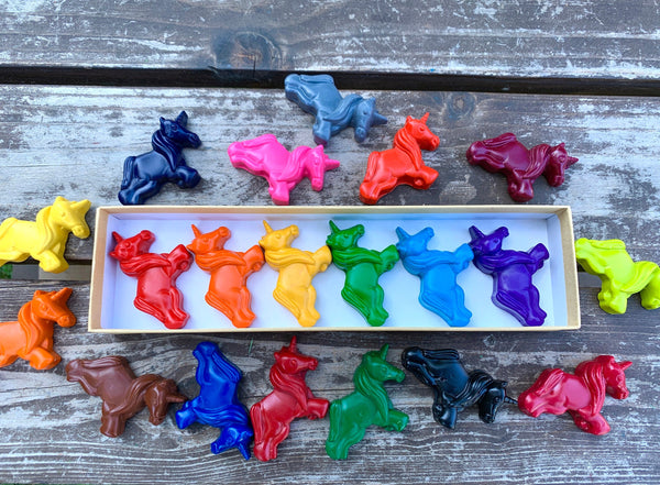 Unicorn Crayons - Unicorn Party Favors - Kids Gifts - Gifts For Kids - Unicorn Party Supplies - Unicorn Themed Birthday Party - Party Favors by KagesKrayons LLC