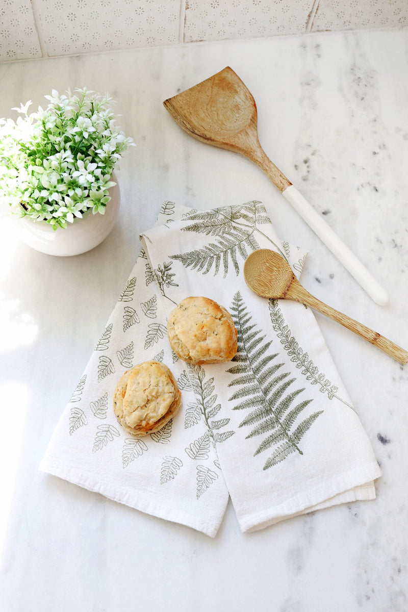 Fern Fronds Pattern Tea Towel Set of 2 by Jubilee Trading Company