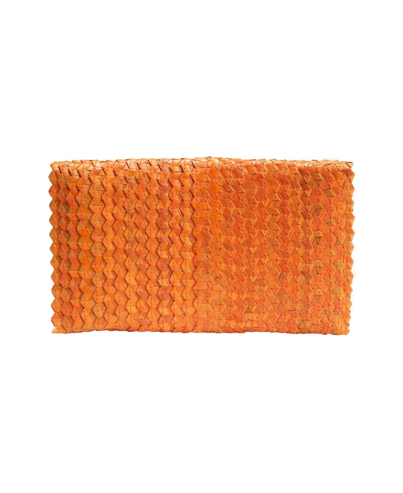 Pandegelang Raffia Seashell Clutch by FutureBrandsGroup