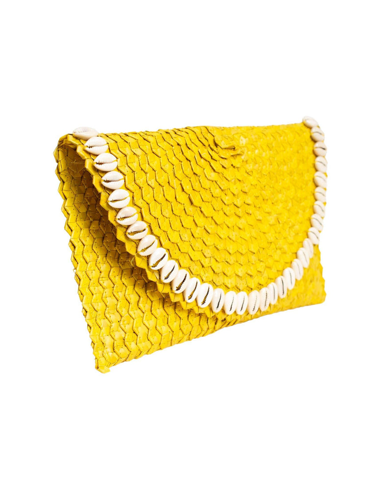 Pandegelang Raffia Seashell Clutch by FutureBrandsGroup