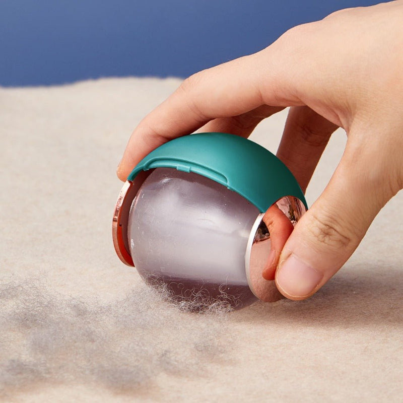 Washable Reusable Lint Remover Ball by Multitasky